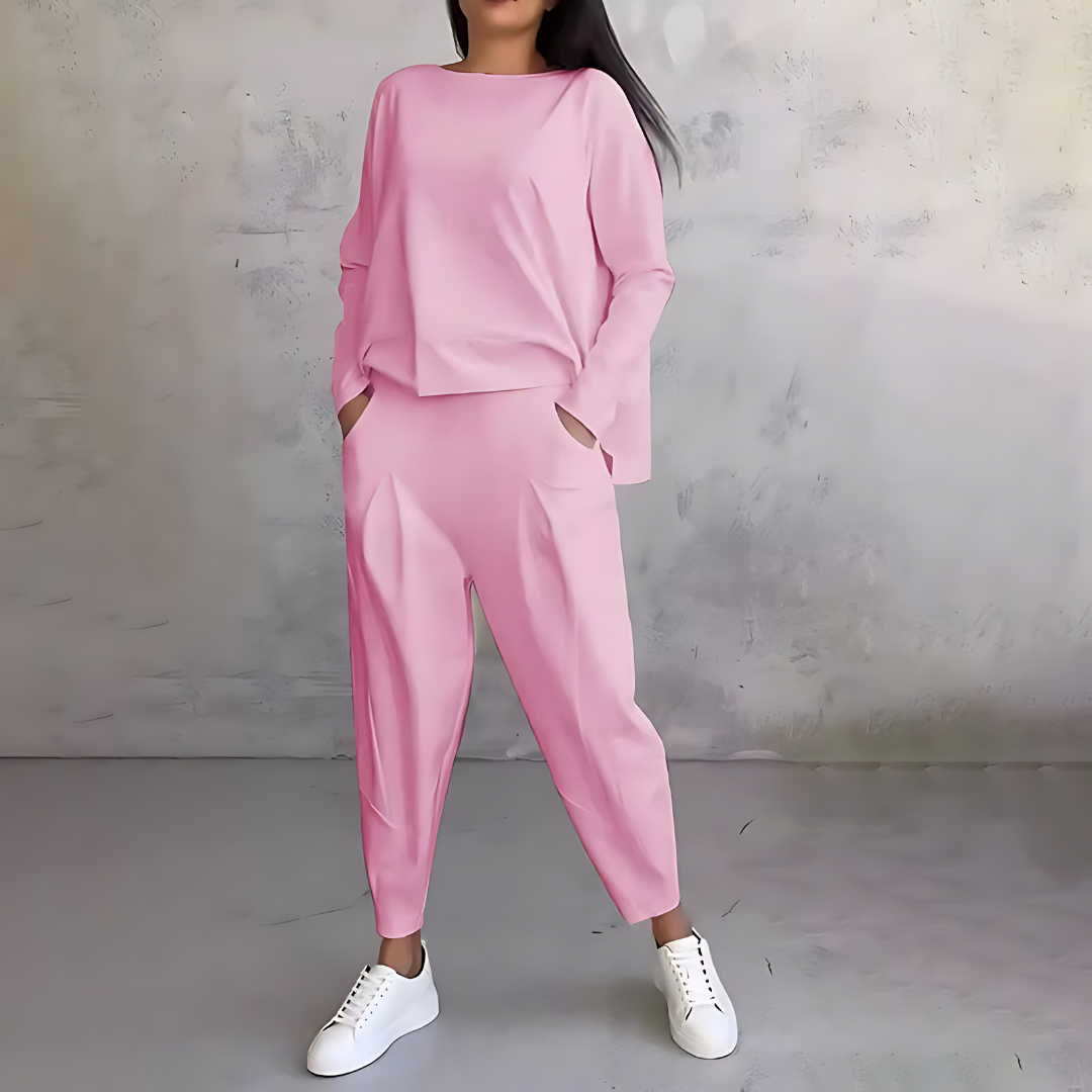 Isa™| Stijl en comfort in één moeiteloze outfit.