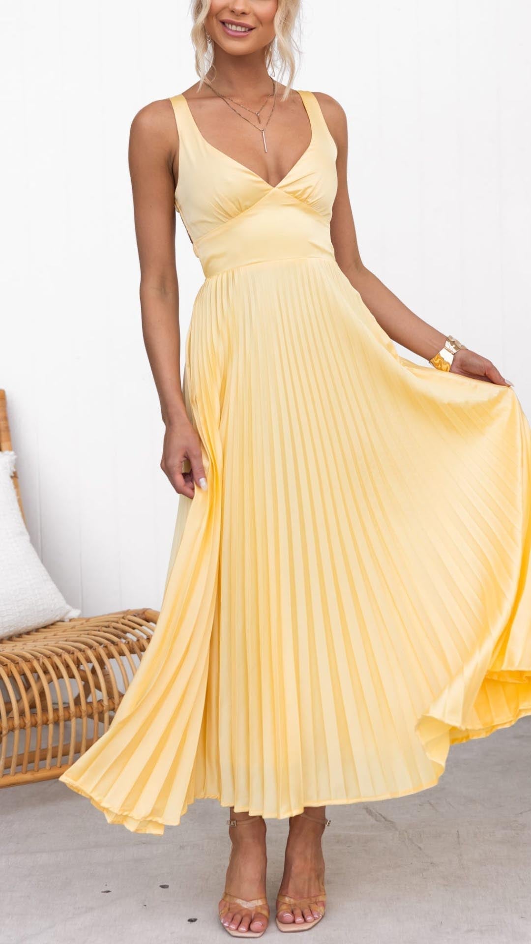 Julia Gele Plissé Maxi-jurk