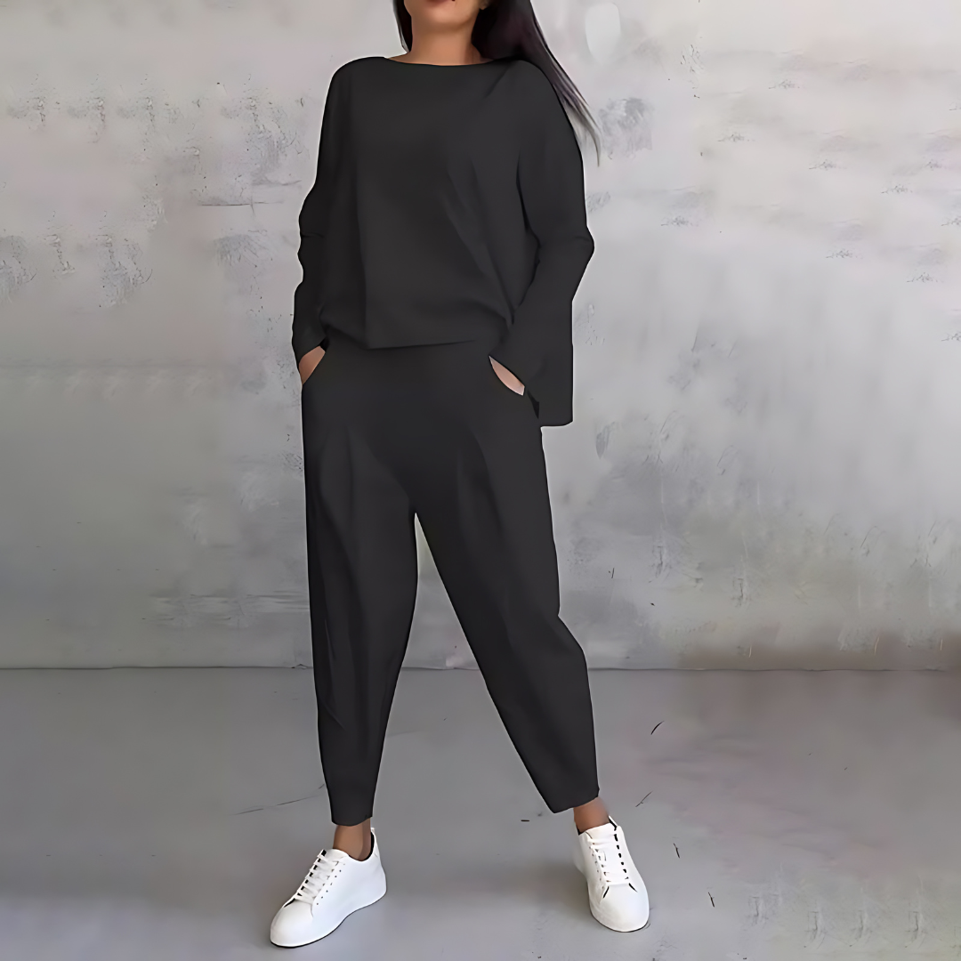 Isa™| Stijl en comfort in één moeiteloze outfit.