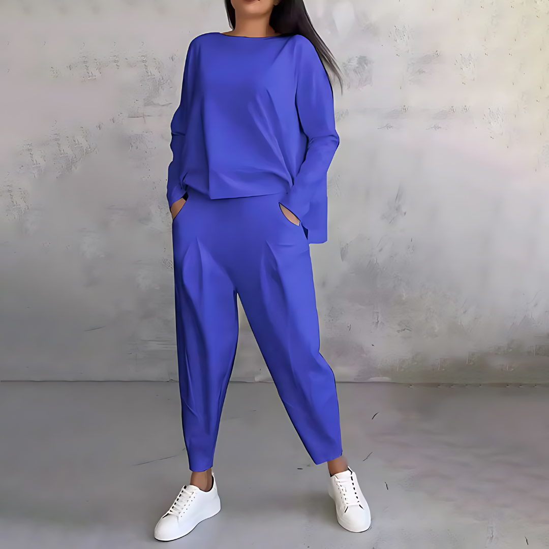Isa™| Stijl en comfort in één moeiteloze outfit.