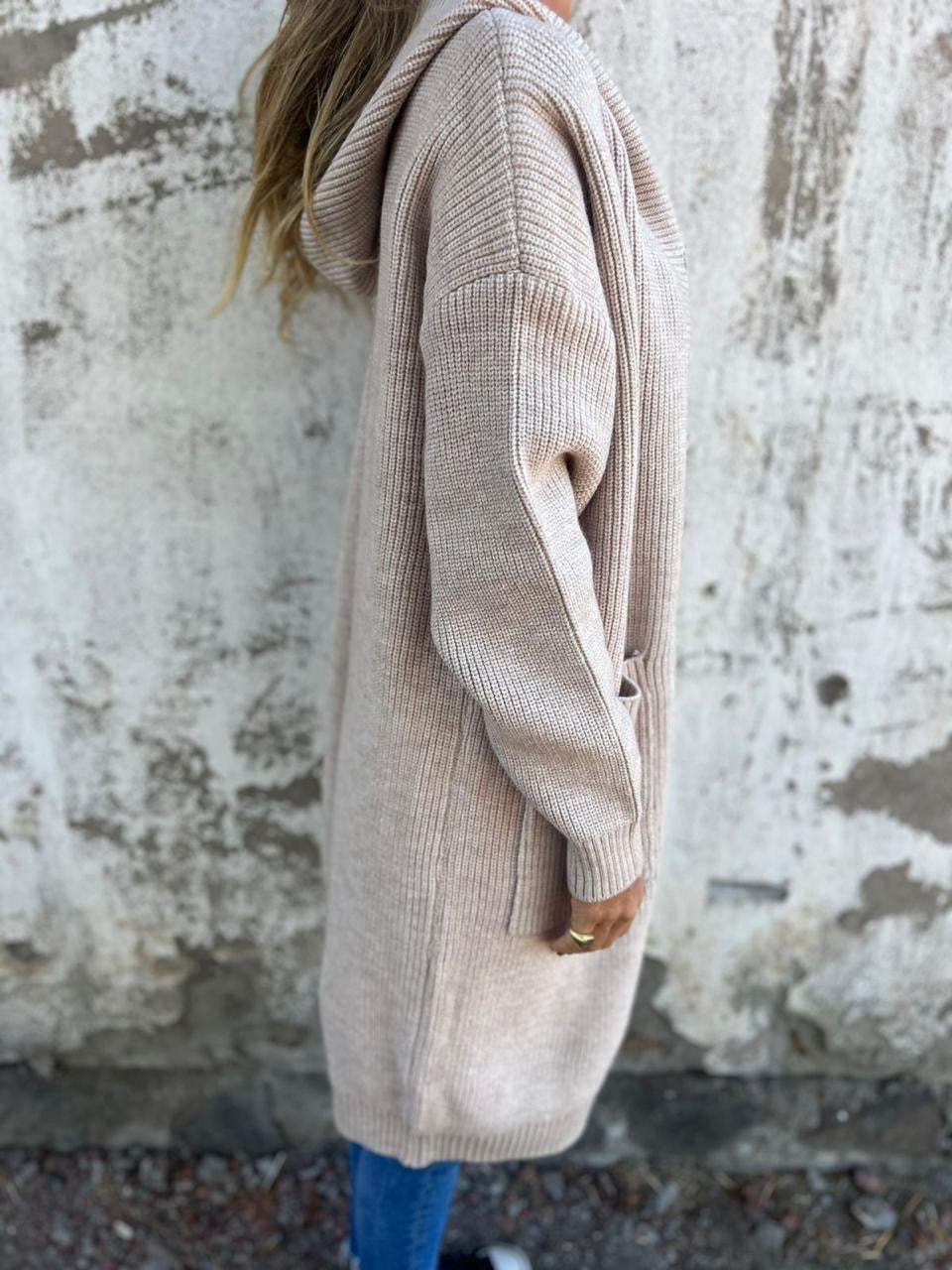 CosyKnit Lang Vest